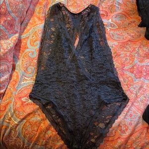 La vie en rose black lace body suit
